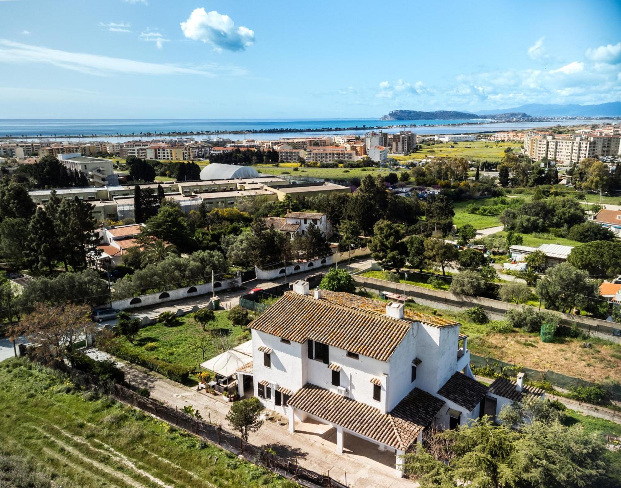 Belvedere Sul Mare Quartu SantʼElena Kültér fotó